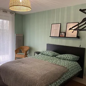  Appartement Calme Dans Belle Résidence Avec Piscine • Parking • Wifi