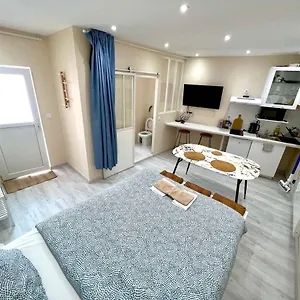  Appartement : équipé Au Cœur De St-cyprien